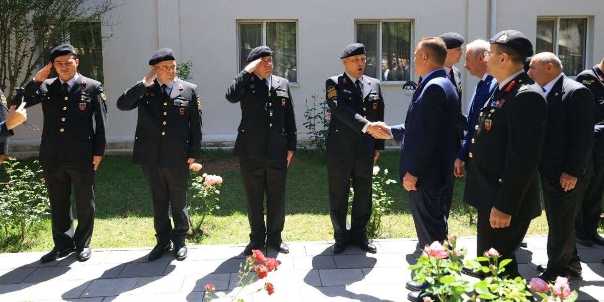 Muğla Valisi Akbıyık’tan Polis ve Jandarmaya Bayram Ziyareti 2
